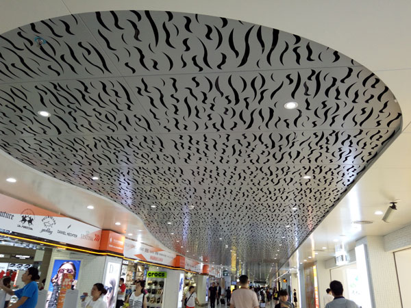 1588229072812483.jpg 雕花铝单板41.jpg